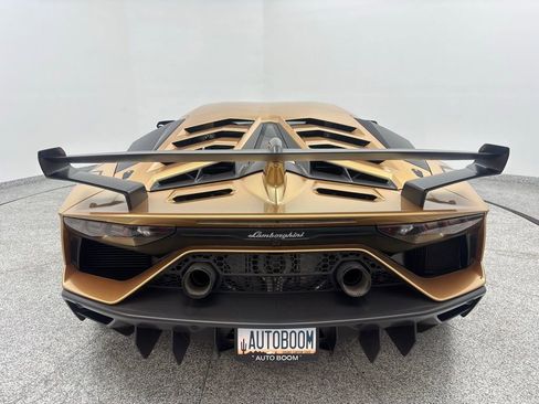 Used 2019 Lamborghini Aventador SVJ image 37