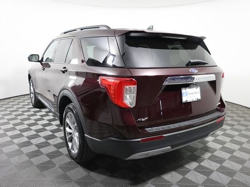 Used 2023 Ford Explorer XLT w/ Equipment Group 202A image 7