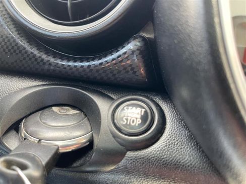 Used 2011 MINI Cooper Clubman S image 28