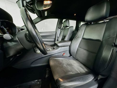 Used 2020 Jeep Grand Cherokee Altitude image 12