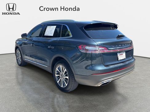 Used 2023 Lincoln Nautilus Reserve FWD image 3