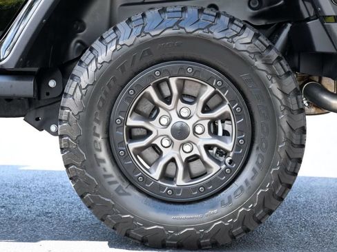 Used 2023 Jeep Wrangler Unlimited Rubicon 392 AWD/4WD image 23