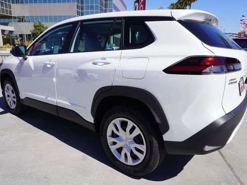 Certified 2026 Toyota Corolla Cross L image 5