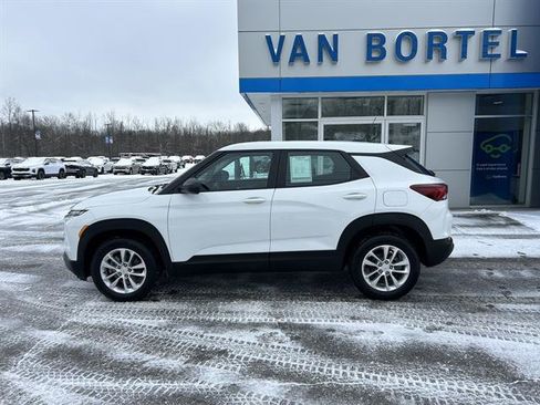 Certified 2024 Chevrolet TrailBlazer LS image 2