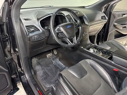 Used 2020 Ford Edge ST w/ Cold Weather Package AWD/4WD image 12