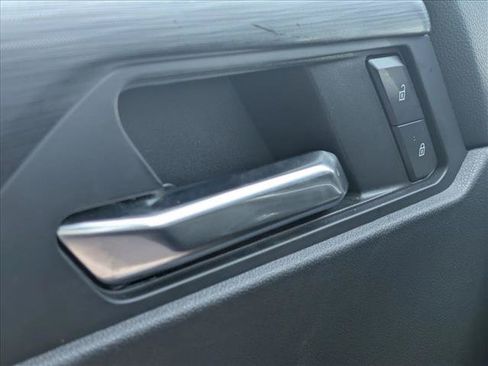 Used 2024 GMC Acadia Elevation w/ Luxury Package FWD image 17
