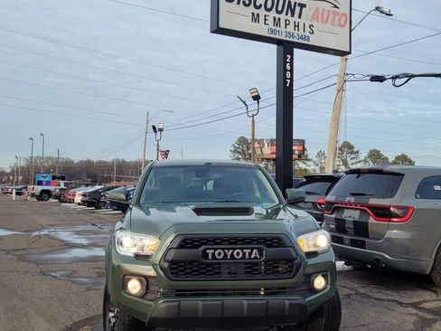 Used 2021 Toyota Tacoma SR5 w/ Trail Edition RWD image 3