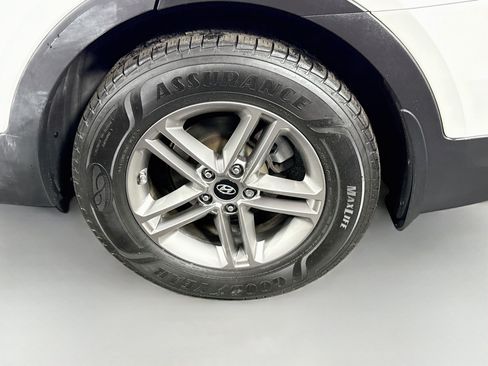Used 2017 Hyundai Santa Fe Sport AWD/4WD image 36