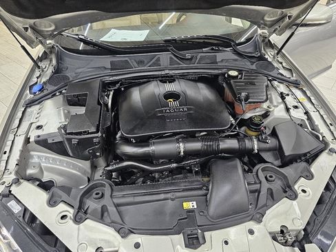 Used 2013 Jaguar XF XF 2.0L I4T image 40