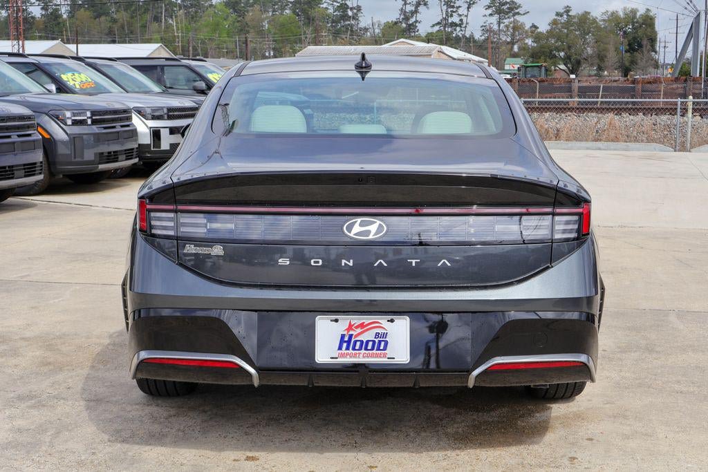 New 2026 Hyundai Sonata SEL FWD image 24