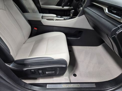 Used 2019 Lexus RX 350 AWD w/ Navigation Package image 55