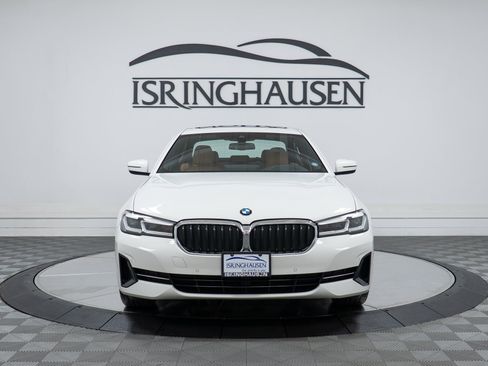 Certified 2023 BMW 530i xDrive w/ Premium Package AWD/4WD image 2