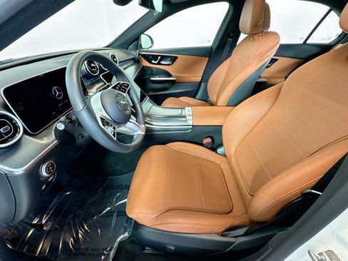 Certified 2025 Mercedes-Benz C 300 4MATIC Sedan image 19