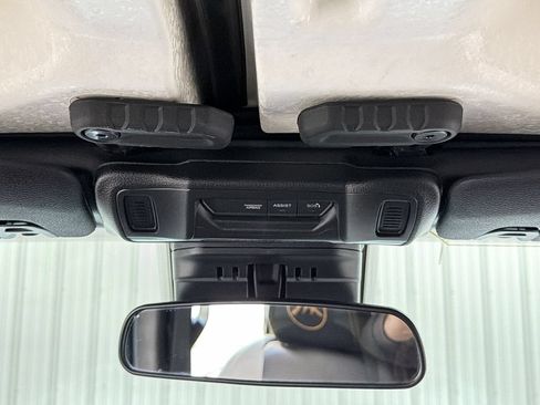 Used 2024 Jeep Wrangler Unlimited AWD/4WD image 48
