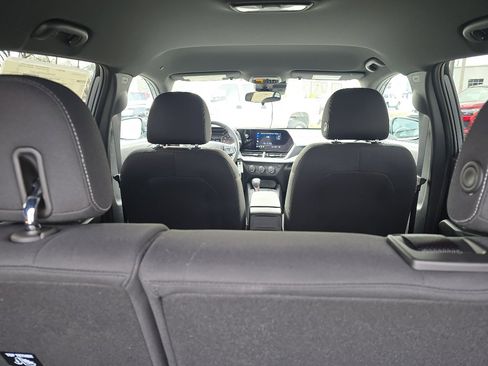 New 2026 Chevrolet Trax RS image 13