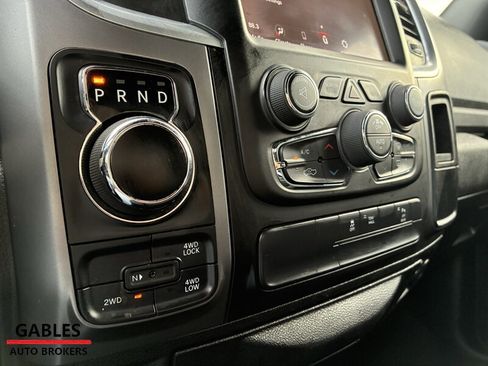 Used 2021 RAM 1500 Classic Warlock w/ Electronics Group AWD/4WD image 17