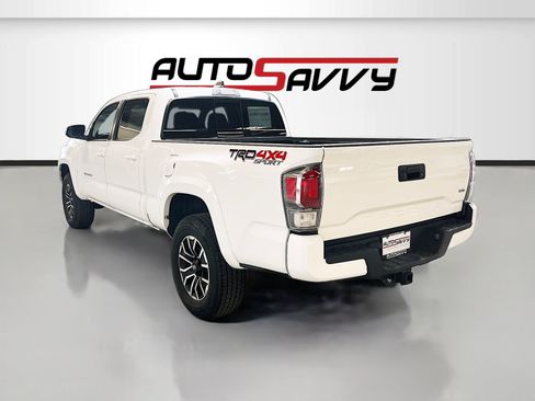 Used 2023 Toyota Tacoma TRD Sport AWD/4WD image 5