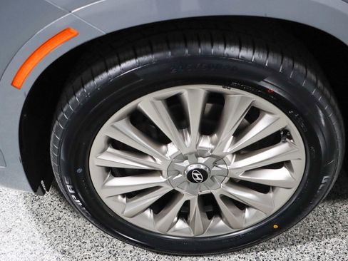 Used 2020 Hyundai Palisade Limited image 11