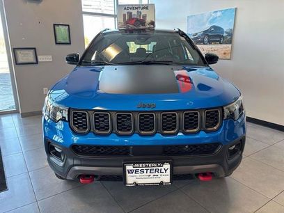 New 2026 Jeep Compass Trailhawk w/ Sun, Sound & Navigation Group