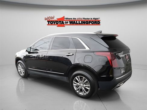 Used 2023 Cadillac XT5 Premium Luxury image 3