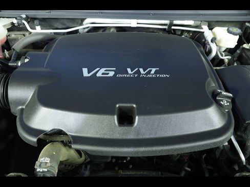 Used 2022 Chevrolet Colorado LT w/ LT Convenience Package image 19