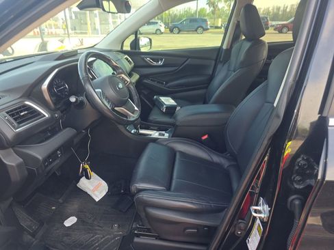 Used 2023 Subaru Ascent Limited w/ Technology Package image 5