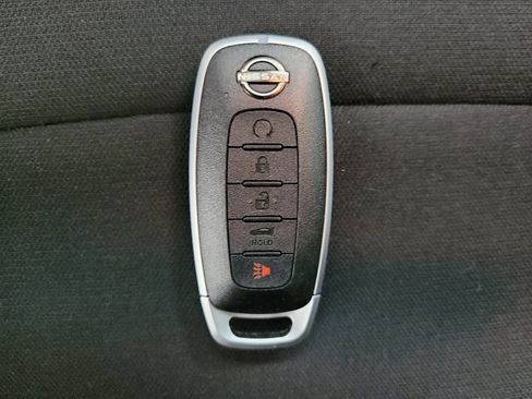 Used 2025 Nissan Sentra S FWD image 32