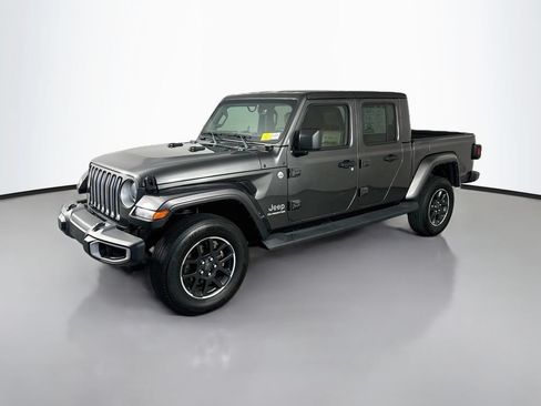 Used 2022 Jeep Gladiator Overland w/ Popular Equipment Package AWD/4WD image 3