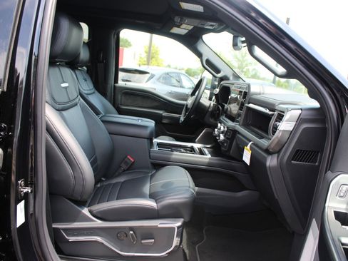 New 2025 Ford F250 Platinum image 14