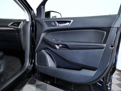 Certified 2024 Ford Edge SEL w/ Convenience Package AWD/4WD image 10