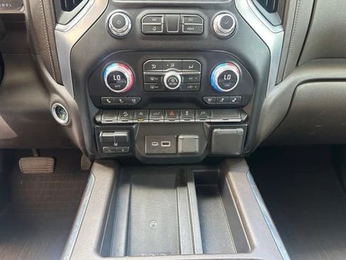 Used 2021 GMC Sierra 1500 SLT AWD/4WD image 20