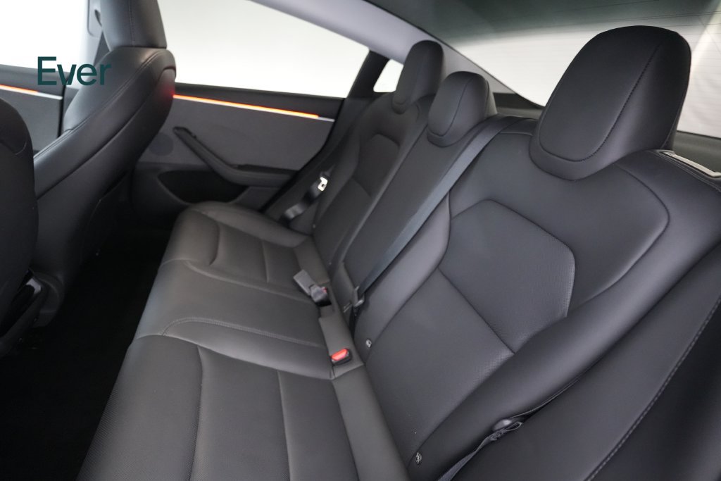 Used 2024 Tesla Model 3 Standard Range RWD image 24