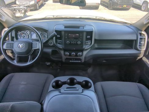 Used 2019 RAM 5500 Tradesman RWD image 21