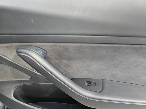 Used 2019 Tesla Model 3 Long Range AWD/4WD image 8