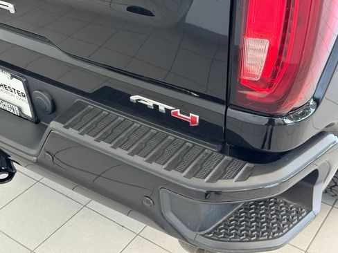 Used 2022 GMC Sierra 3500 AT4 w/ AT4 Preferred Package AWD/4WD image 49
