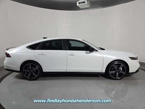 Certified 2025 Honda Accord Sport image 7