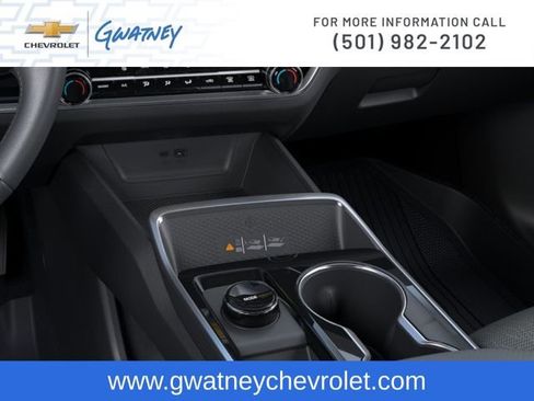 New 2026 Chevrolet Equinox LT w/ Convenience Package II FWD image 23