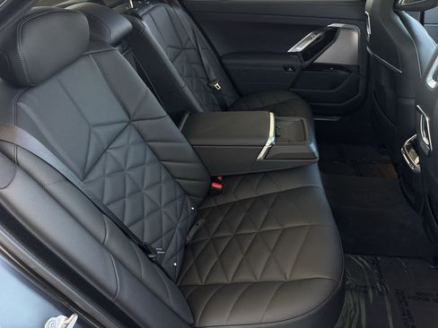Used 2026 BMW 740i w/ Premium Package RWD image 19
