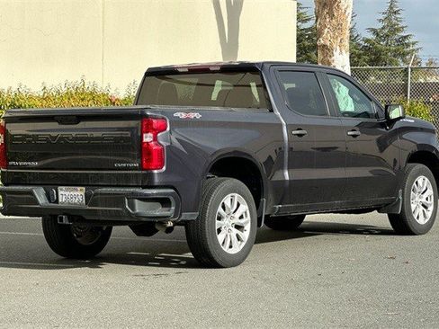 Certified 2022 Chevrolet Silverado 1500 Custom image 4