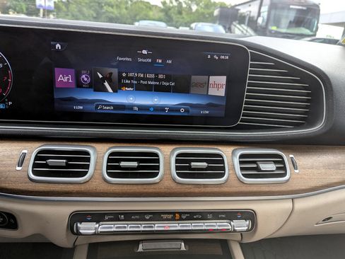 Used 2024 Mercedes-Benz GLE 450 GLE 450 4MATIC SUV image 21