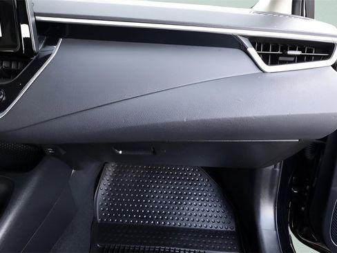 Certified 2023 Toyota Corolla LE image 29