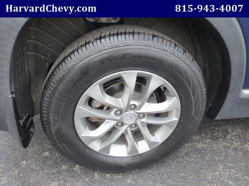 Used 2020 Hyundai Santa Fe SE FWD image 41