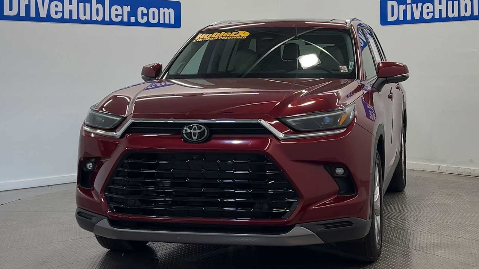 Used 2026 Toyota Grand Highlander AWD image 3