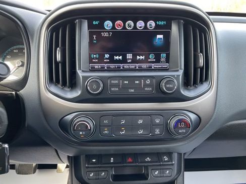 Used 2018 Chevrolet Colorado Z71 image 13