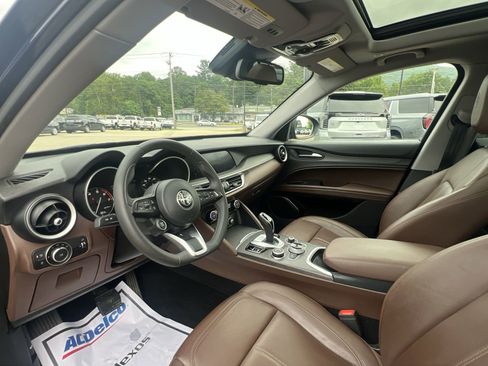 Used 2021 Alfa Romeo Stelvio Ti w/ Nero Edizione image 67