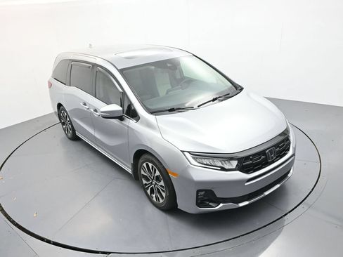 Used 2026 Honda Odyssey Elite image 25
