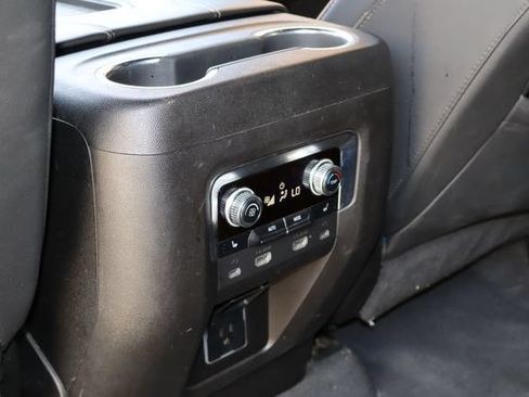 Used 2021 GMC Yukon XL AT4 w/ AT4 Premium Package AWD/4WD image 23
