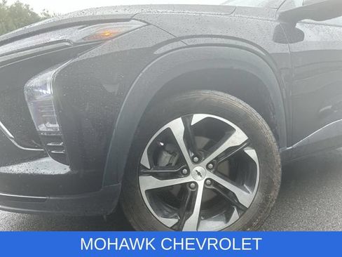 Used 2024 Chevrolet Trax RS w/ Driver Confidence Package FWD image 7