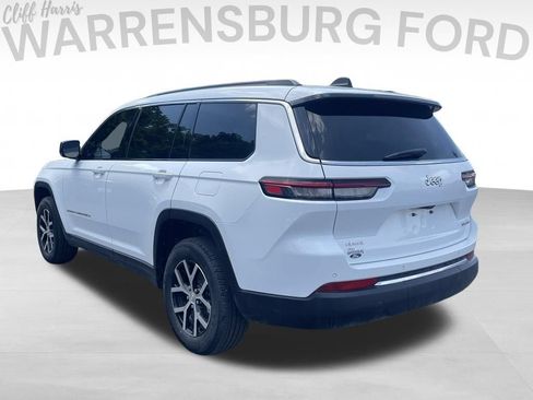 Used 2025 Jeep Grand Cherokee L Limited AWD/4WD image 5