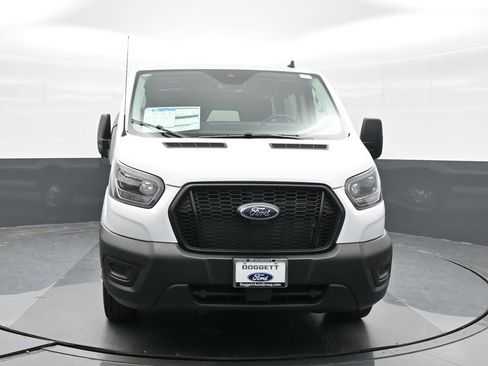 New 2024 Ford Transit 250 Low Roof RWD image 17